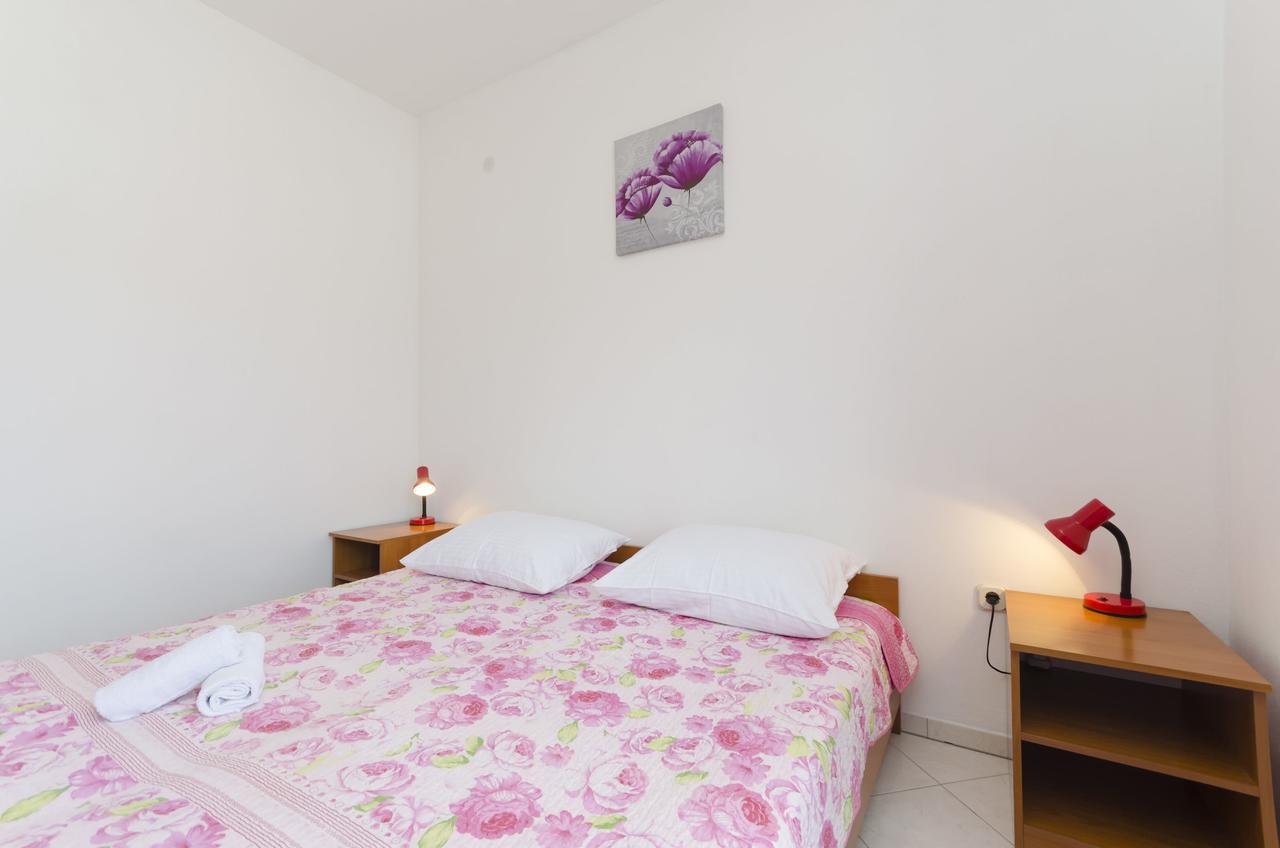 Apartments Anastazija Vodice Exterior foto